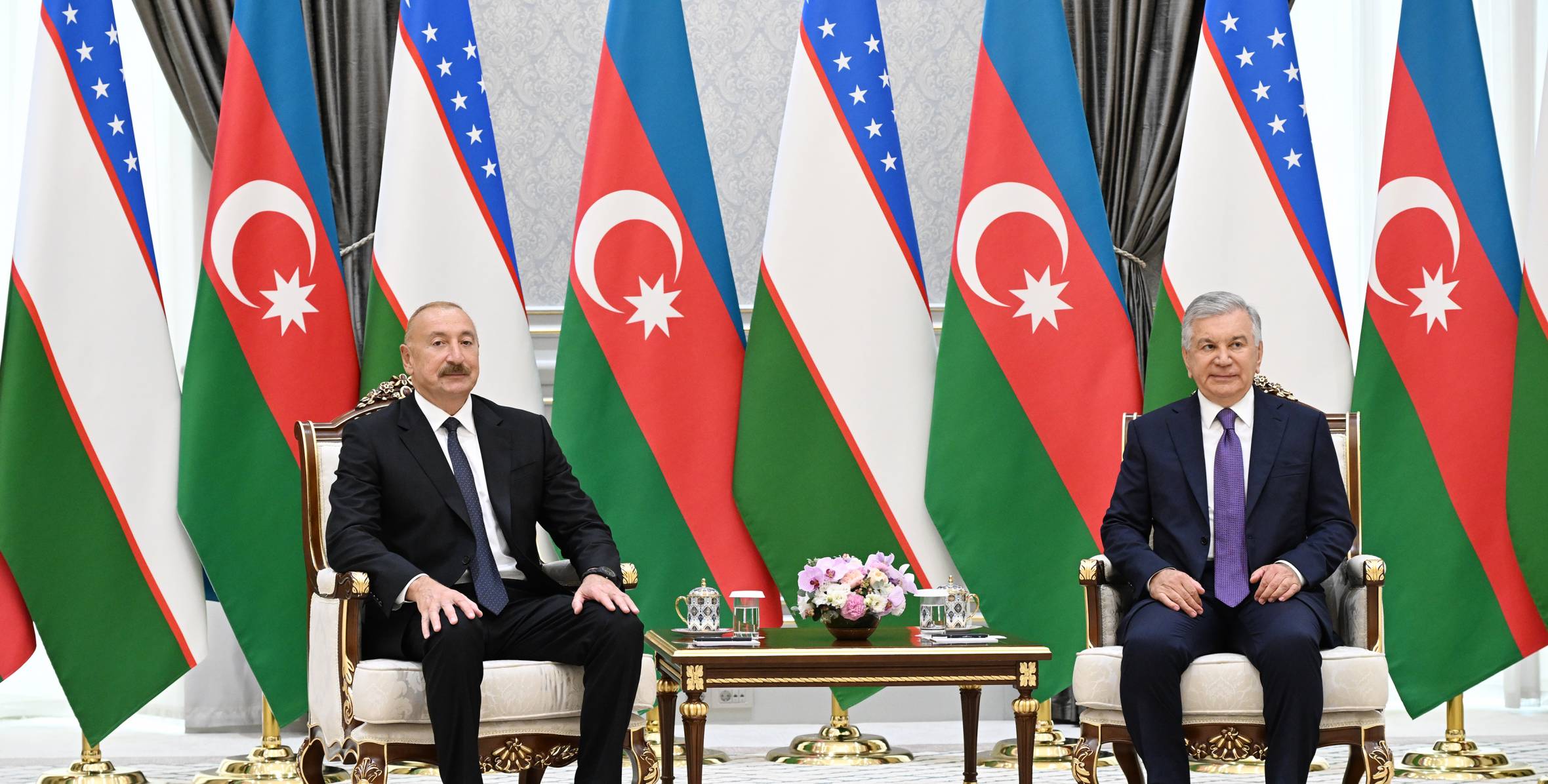 Azərbaycan–Özbəkistan münasibətləri: qardaşlıqdan strateji müttəfiqliyə